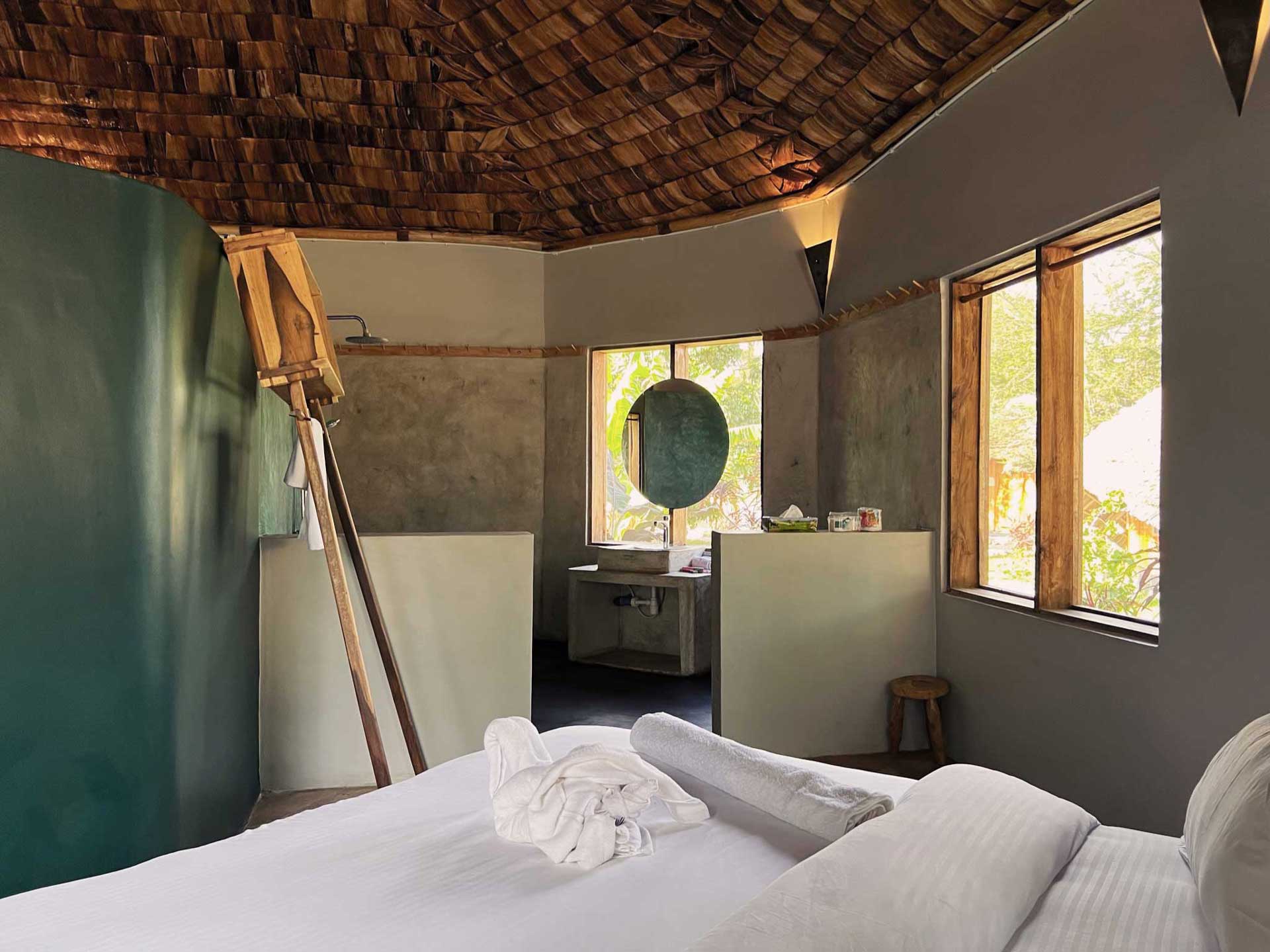 jungle resort round house 1
