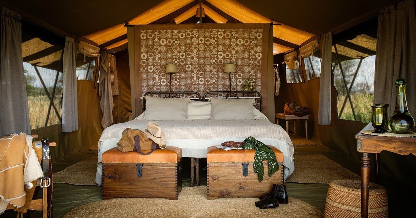 luxury safari tent nomad serengeti safari camp