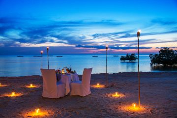 romantic dinner 360x240 1