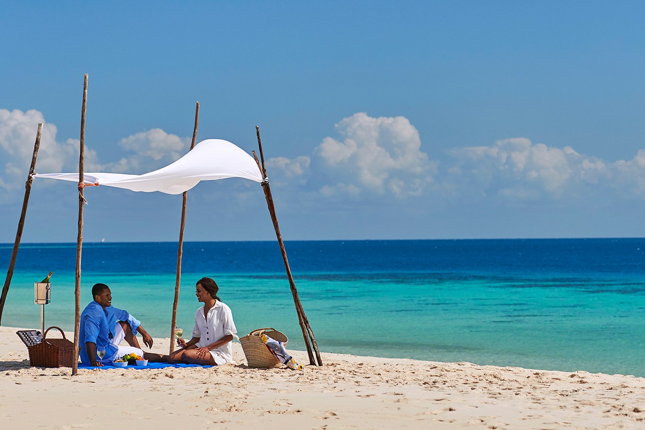 Beach and Hotel Full Day Relaxation 2